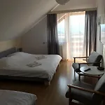 Zacisze Pensjonat 3*