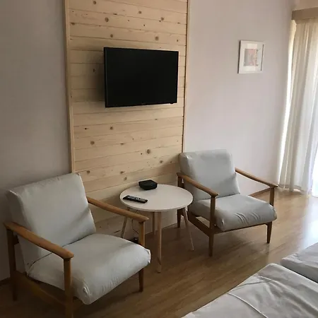 Pensión Zacisze 3*