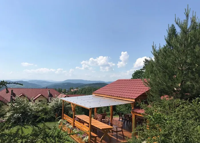 בית הארחה Zacisze 3*