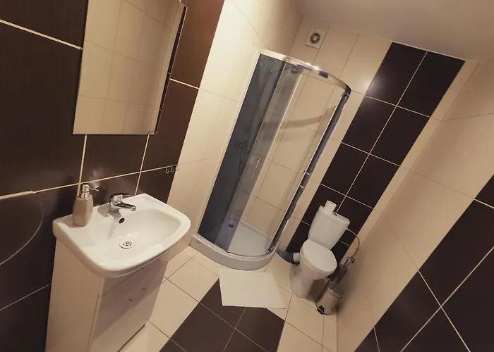 Zacisze בית הארחה צ'כוב